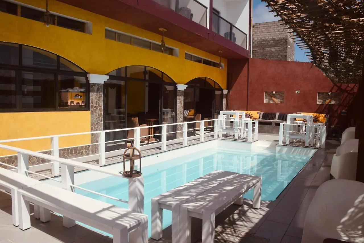 ****  Tienne Del Mar Hotel Paul Cabo Verde