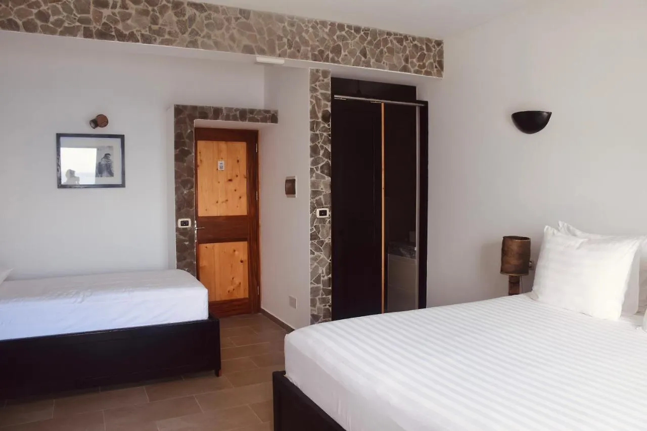 Tienne Del Mar Hotel Paul