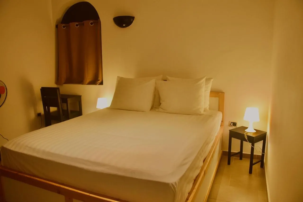 Tienne Del Mar Hotel Paul